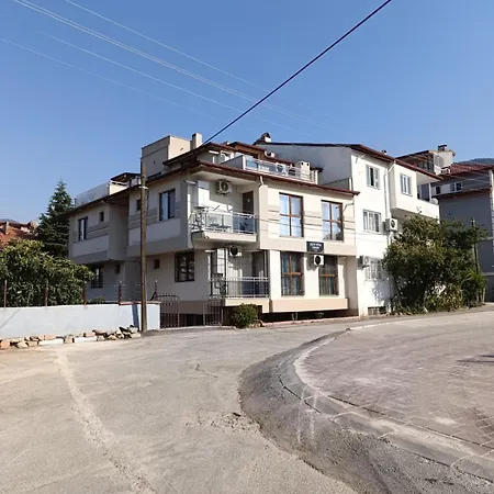 Zeytin Apart, 8 Pamukkale
